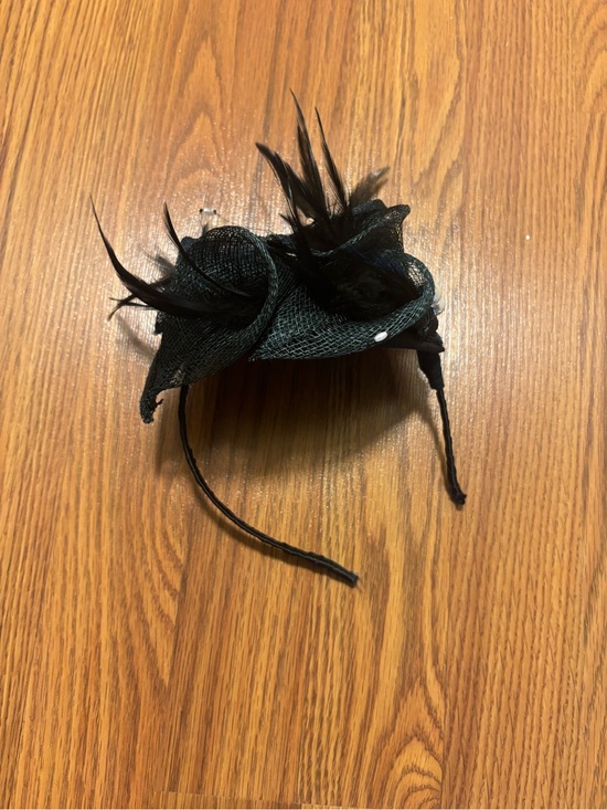 The Unbranded Brand Accessories - Dark Green Sinamay Fascinator Headband | Feathers | Derby Cocktail Hat